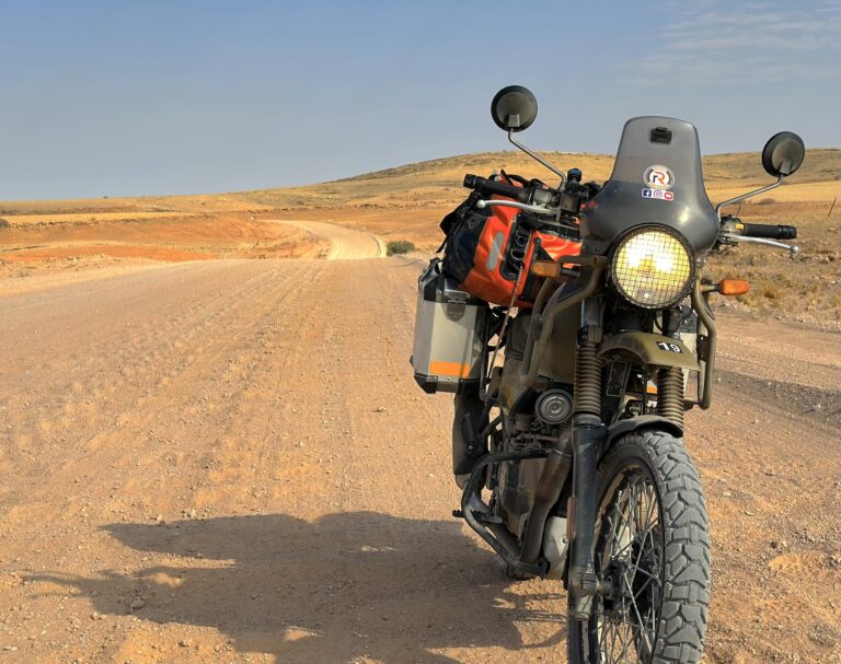 Strada sterrata in Namibia