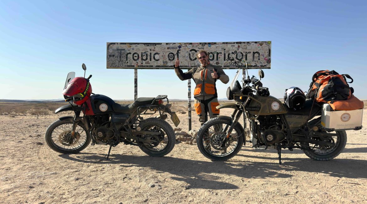 Tropico del capricorno in moto