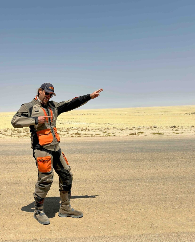 Ricky The Road nella Savana in Namibia